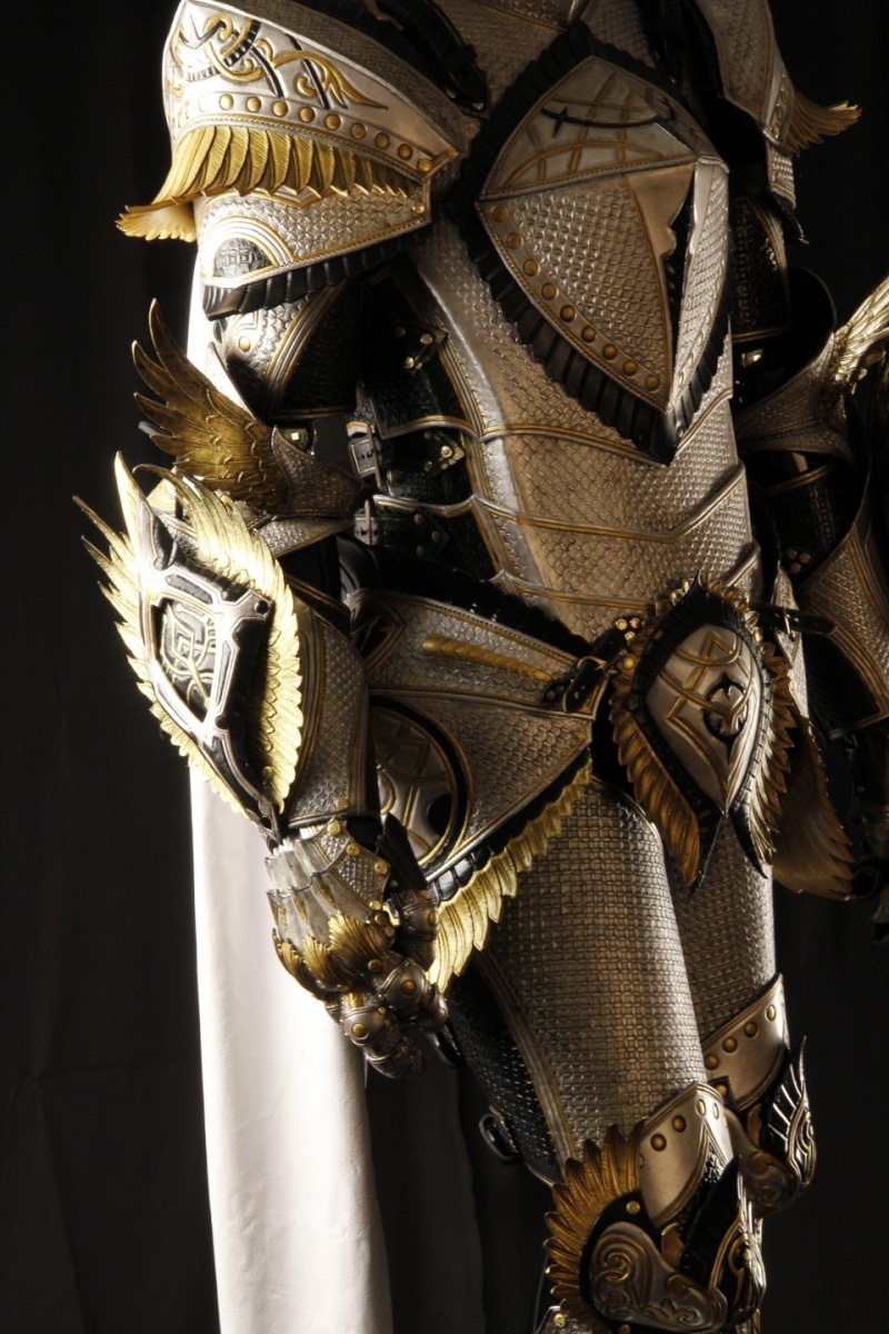 Gallery - White Knight Armor - Prince Armory